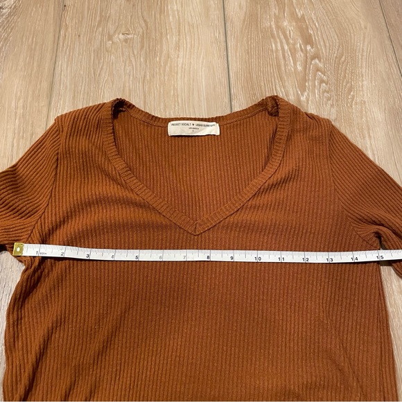 Urban Outfitters Project Social T Long Sleeve Top - Picture 13 of 13